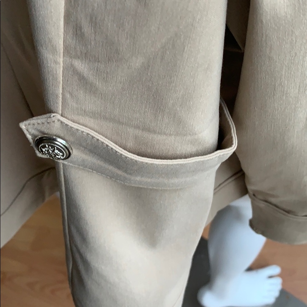 Jacket - Picture 10 of 13